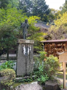 報徳二宮神社の境内です。