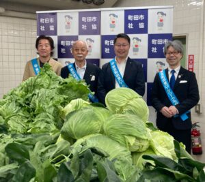 贈呈セレモニーの様子です